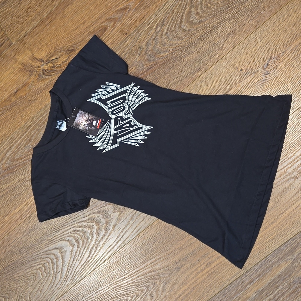 COPY - TAPOUT cap sleeve tshirt.. #6454 - Picture 2 of 6